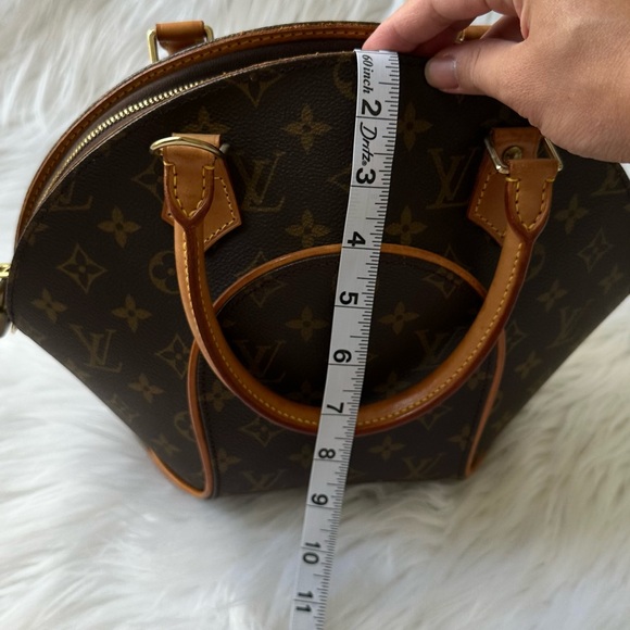 Louis Vuitton Ellipse PM - Picture 4 of 9